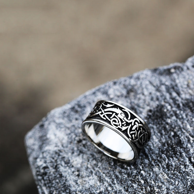Men’s Fashion Vintage Stainless Steel Ring – Simple Electroplated Stylish Ring