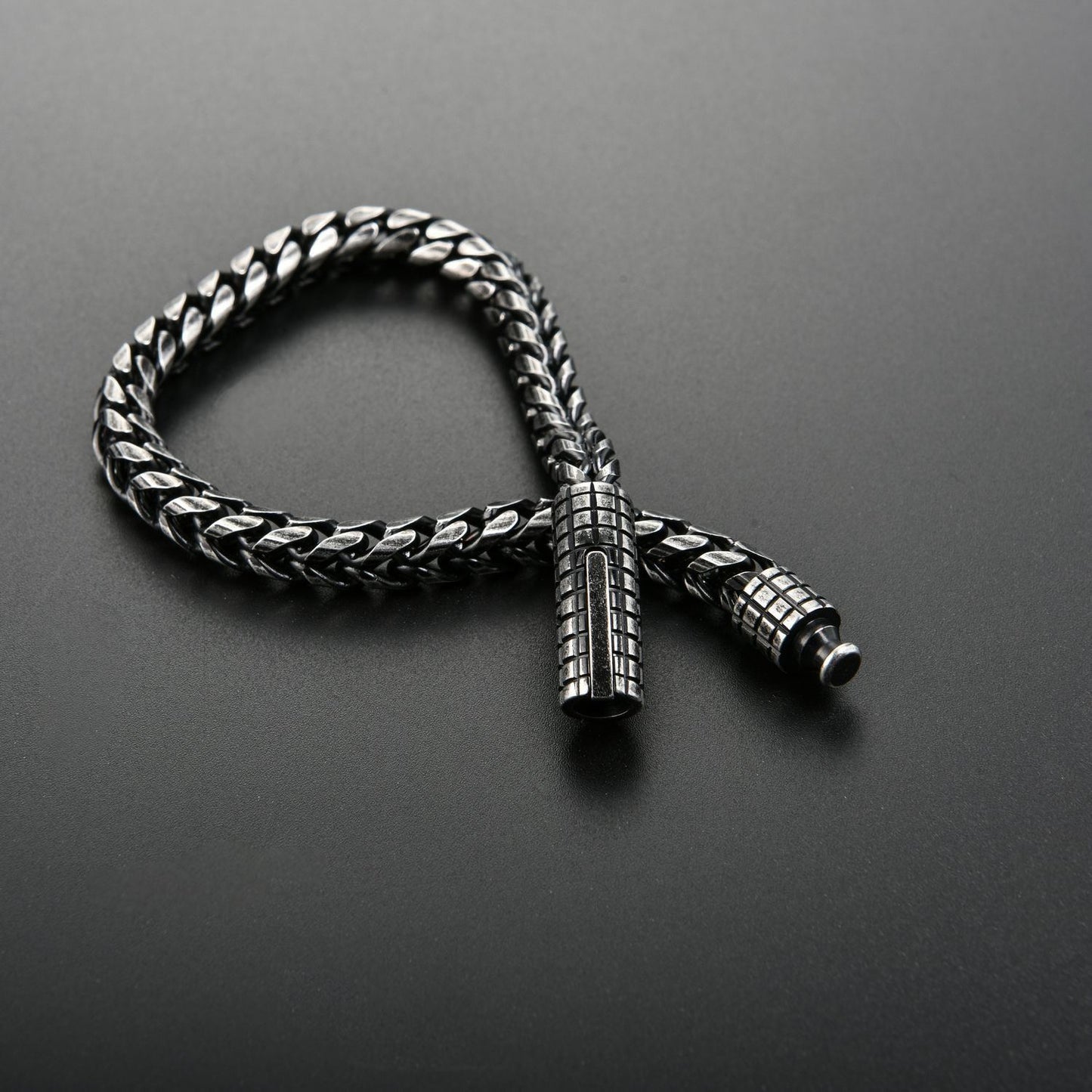 Custom Stainless Steel Vintage Men’s Bracelet – Durable Fine Steel Chain Bracelet, 22.3cm Men’s Jewelry, Classic Retro Style