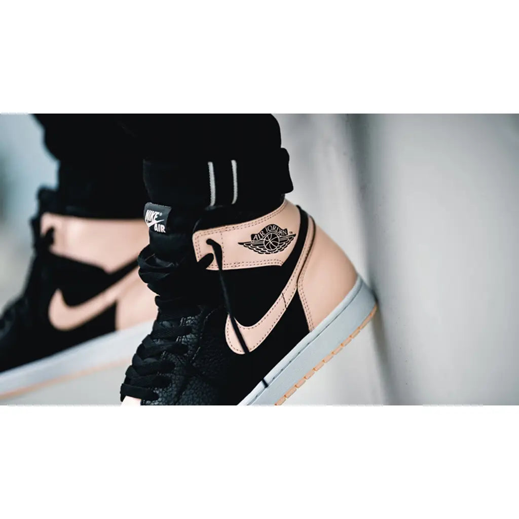 Jordan 1 Black Pink