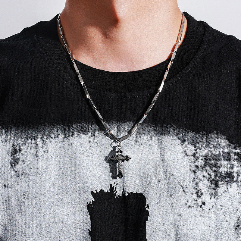 Men’s Stainless Steel Cross Necklace with Diamond Accent – Fashion Silver Pendant Chain (50CM/55CM)