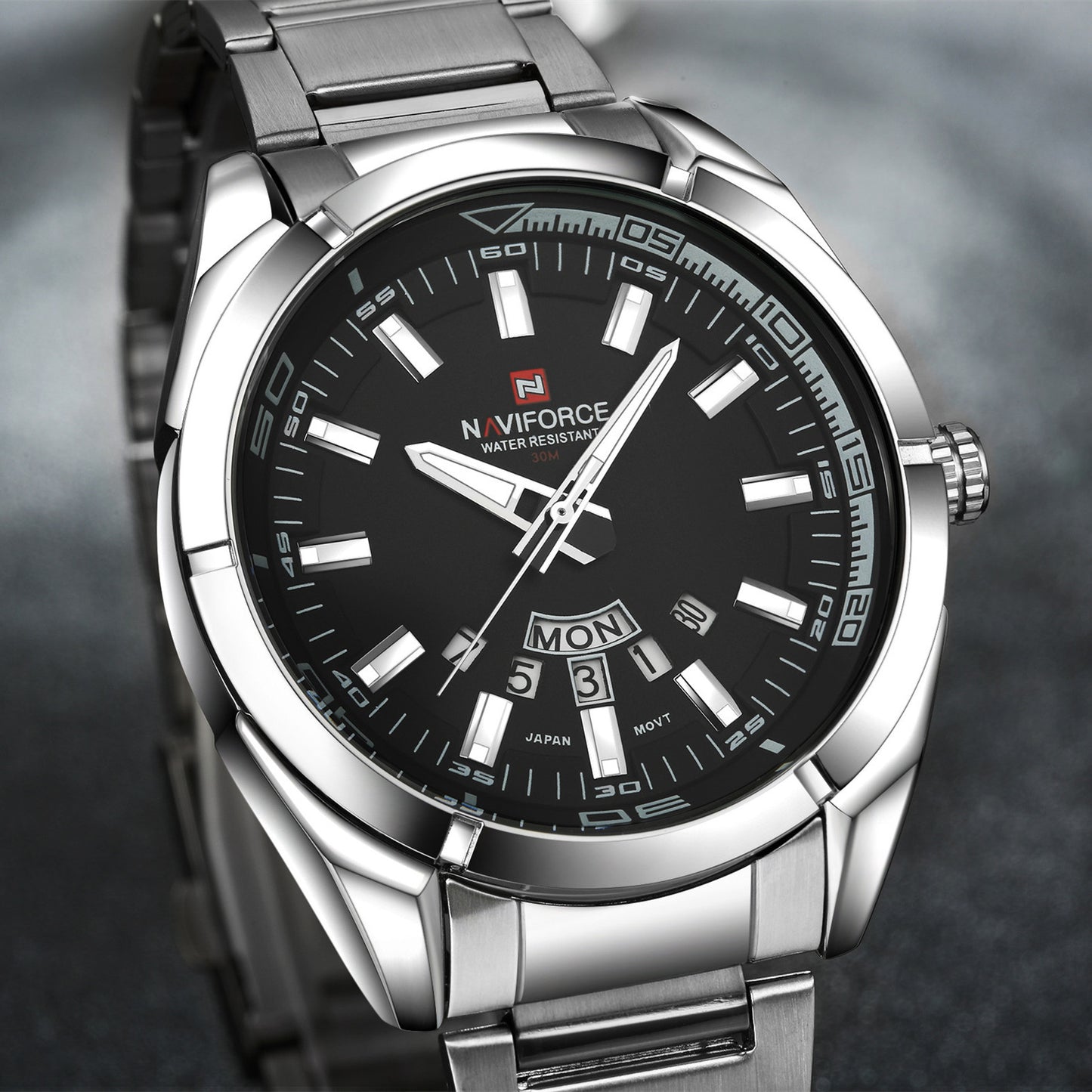 NAVIFORCE 9038 Men’s Quartz Watch – Affordable, Waterproof, Multifunctional