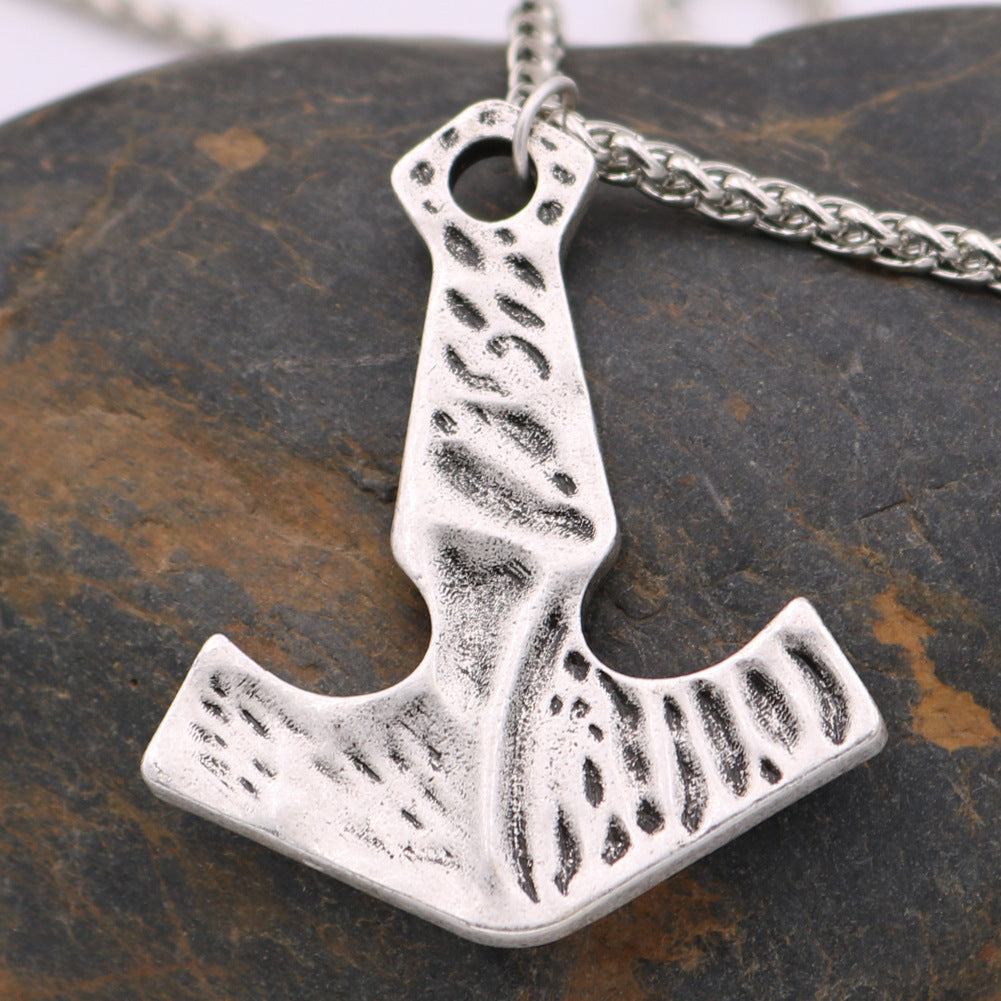 European & American Fashion Men’s Body Pendant Necklace – Alloy Snake Bone Chain