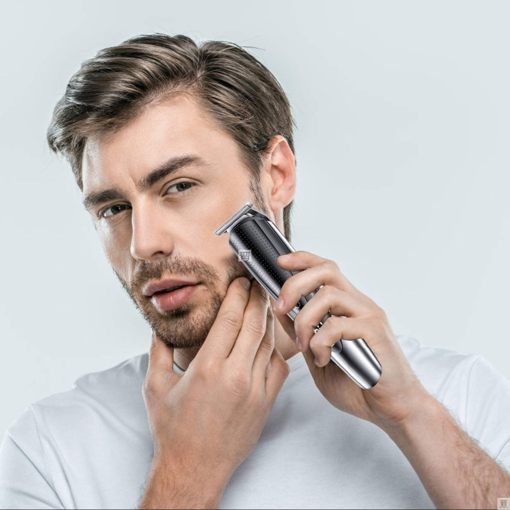 Professional Waterproof Beard Trimmer – Cordless Body & Face Grooming Kit with LCD Display, 60 Min