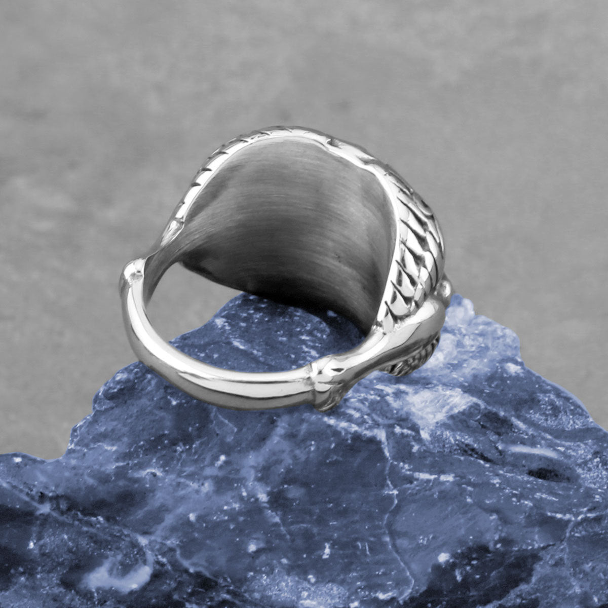 Men’s Fashion Compass Rune Stainless Steel Ring – Viking-Inspired Minimalist Style
