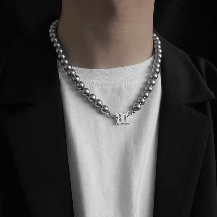 Men’s Fashionable & Versatile Grey Pearl Letter Necklace – Minimalist Beaded Style