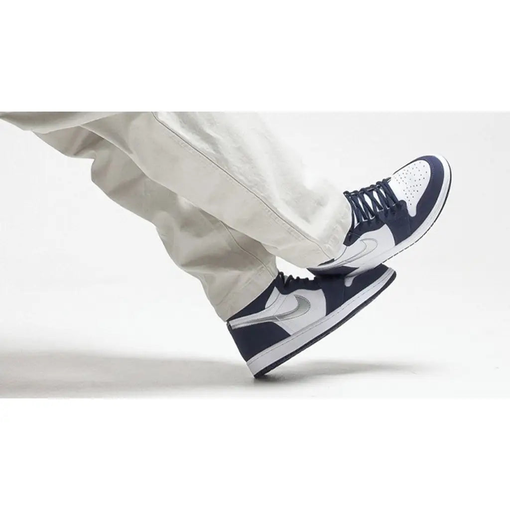 Nike Air Jordan 1 Retro High OG CO.JP "Midnight Navy