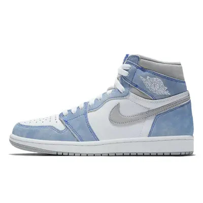 Jordan 1 Retro High OG Hyper Royal