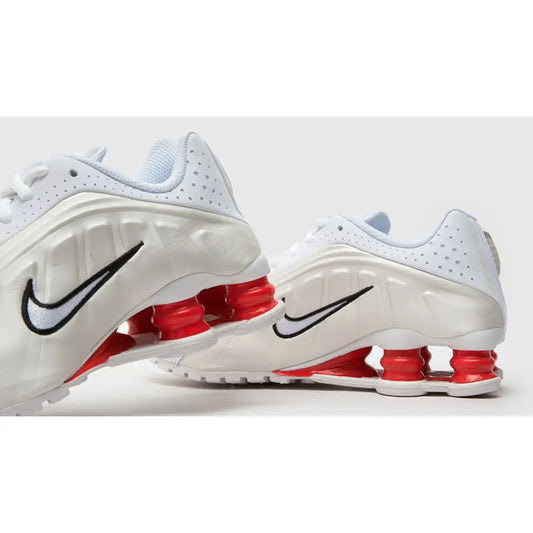 Nike Shox R4 GS Sail Crimson – Stylish Youth Cushioned Sneakers
