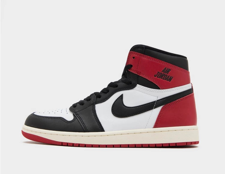 Nike Air Jordan 1 Retro High OG “Bred Toe” – Iconic High-Top Sneakers