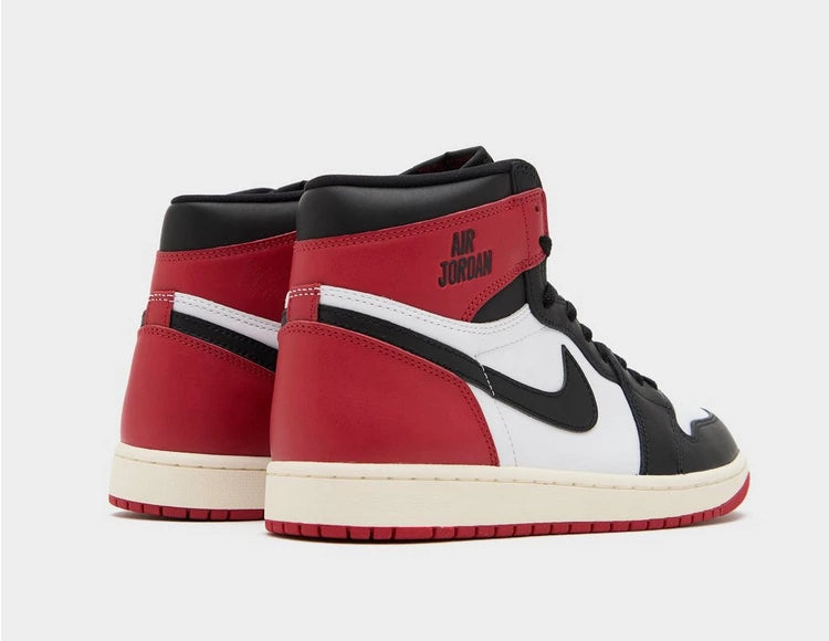 Nike Air Jordan 1 Retro High OG “Bred Toe” – Iconic High-Top Sneakers